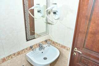 Гостиница Маяк Анапа Стандартный одноместный номер-2